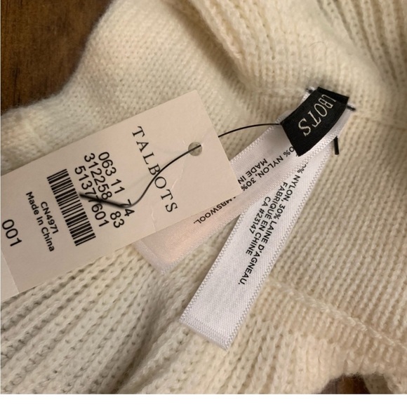 2 Talbots wool blend scarves NWT $49.50 retail - Picture 7 of 11